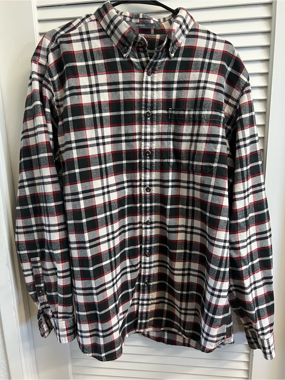 Eddie Bauer Men's Black & White Plaid Button-Down Flannel shirt Tall Large